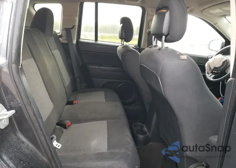 2015 Jeep Compass Sport z USA, uszkodzony, nr VIN 1C4NJDBB0FD130306